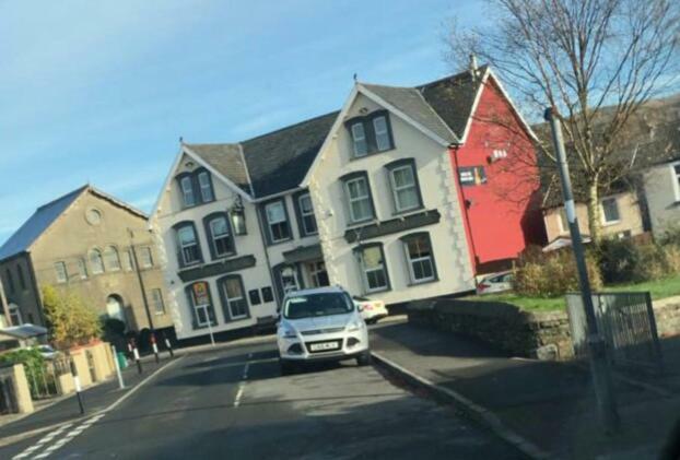 Mount Pleasant Hotel Aberdare Buitenkant foto